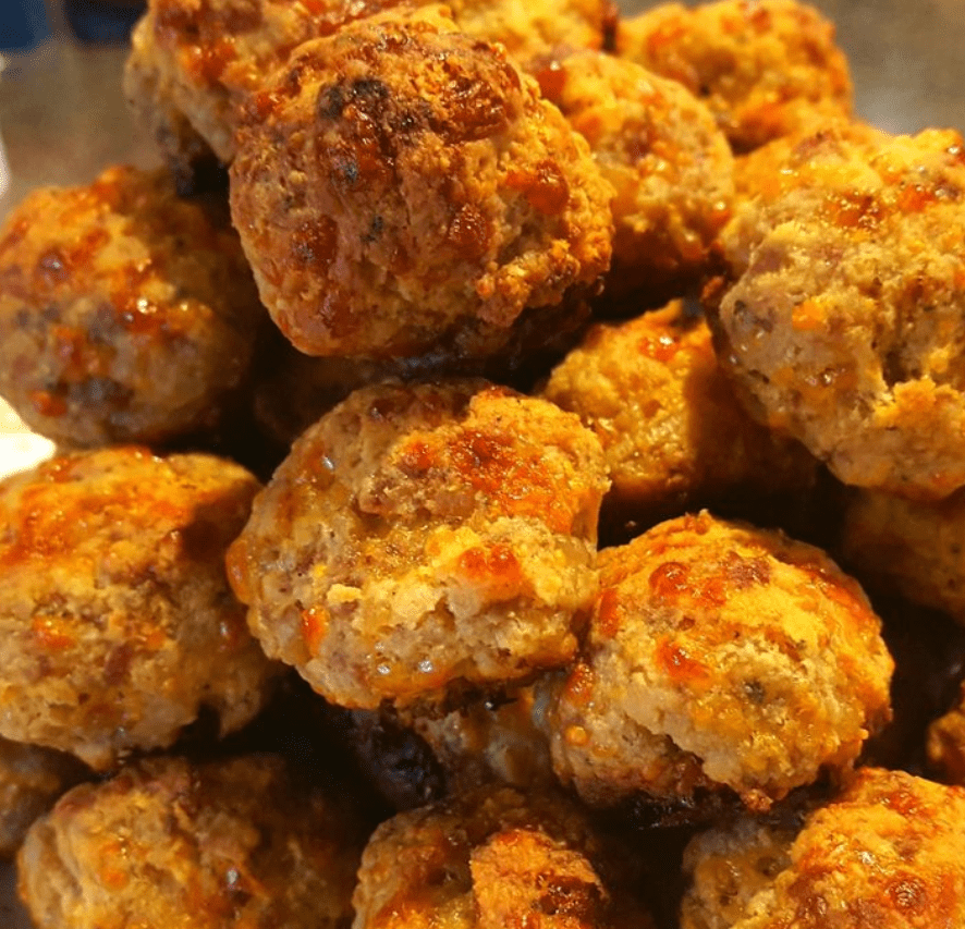 Cream Cheese Sausage Balls aren't like any other sausage balls you've ever had. Bisquick, pork sausage, cheddar cheese, and cream cheese are used in this recipe. The ideal perfect appetiser!